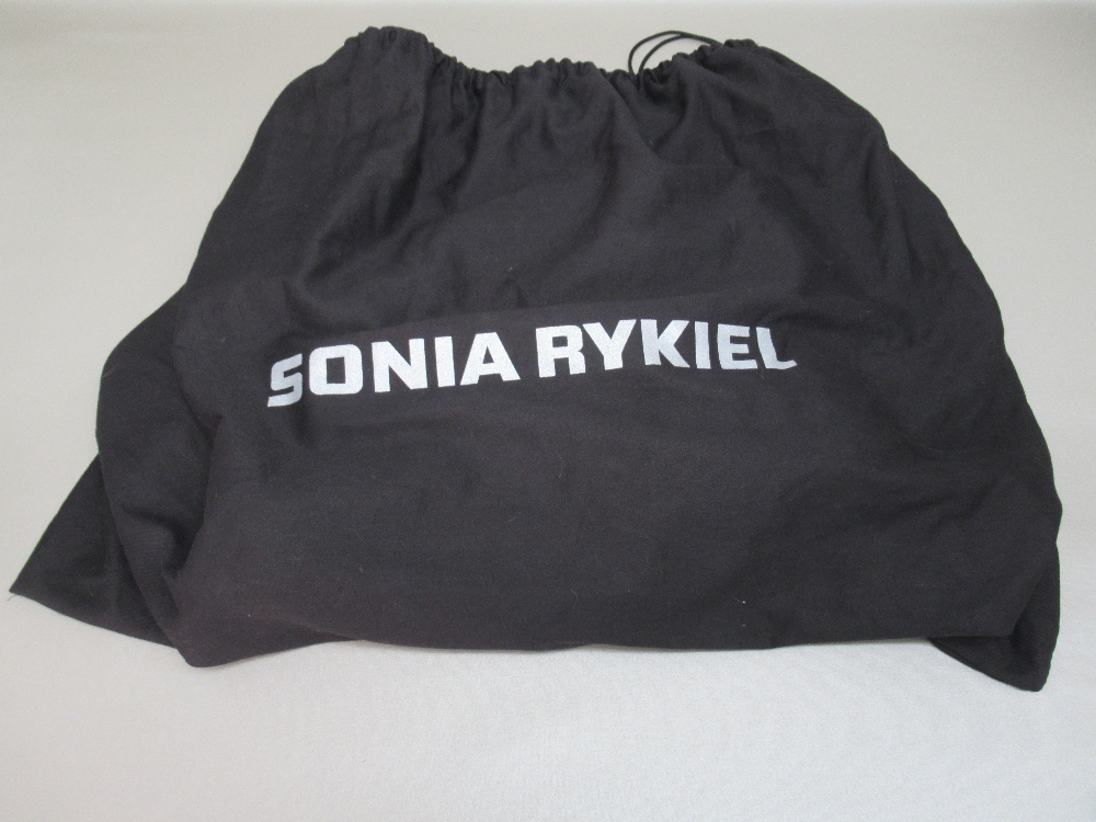 SONIA RYKIEL BLACK LEATHER HANDBAG WITH GILT METAL SNAP CLASP AND TWO LEATHER HANDLES, W: 44cm, - Image 6 of 8