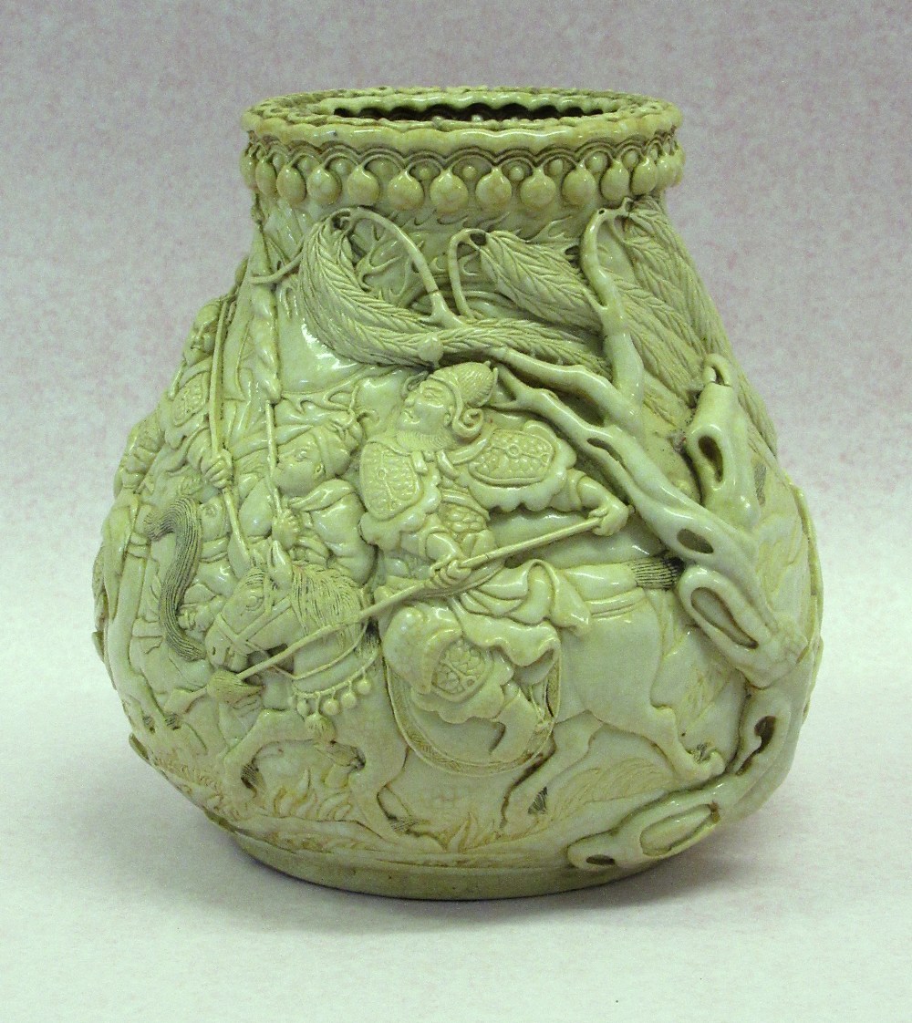 LATE 19th CENTURY CHINESE PORCELAIN BALUSTER VASE DECORATED ALL-OVER WITH WARRIORS, HORSES AND TREES - Image 2 of 6