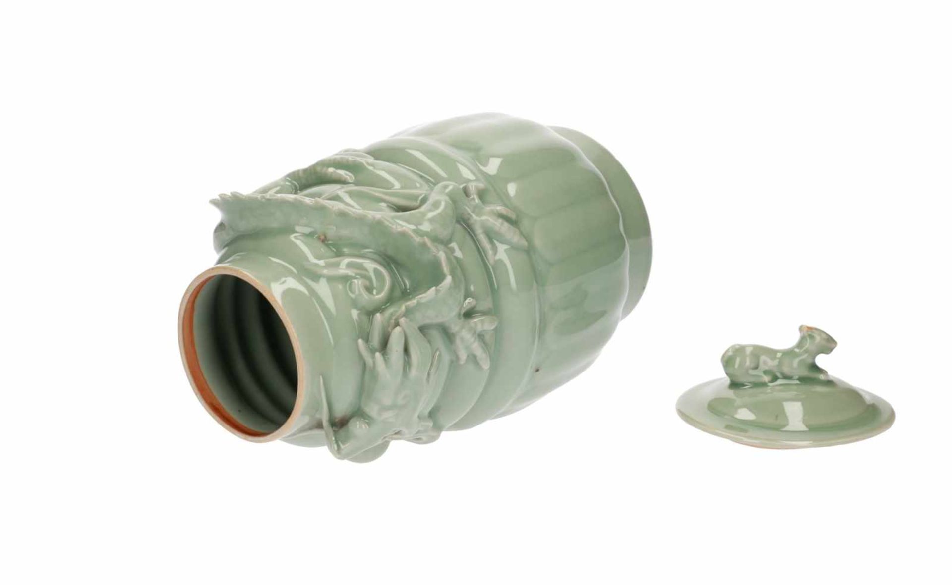 A lot of three celadon lidded vases, decorated with dragons and a tiger. All unmarked. China, 20th - Image 15 of 16