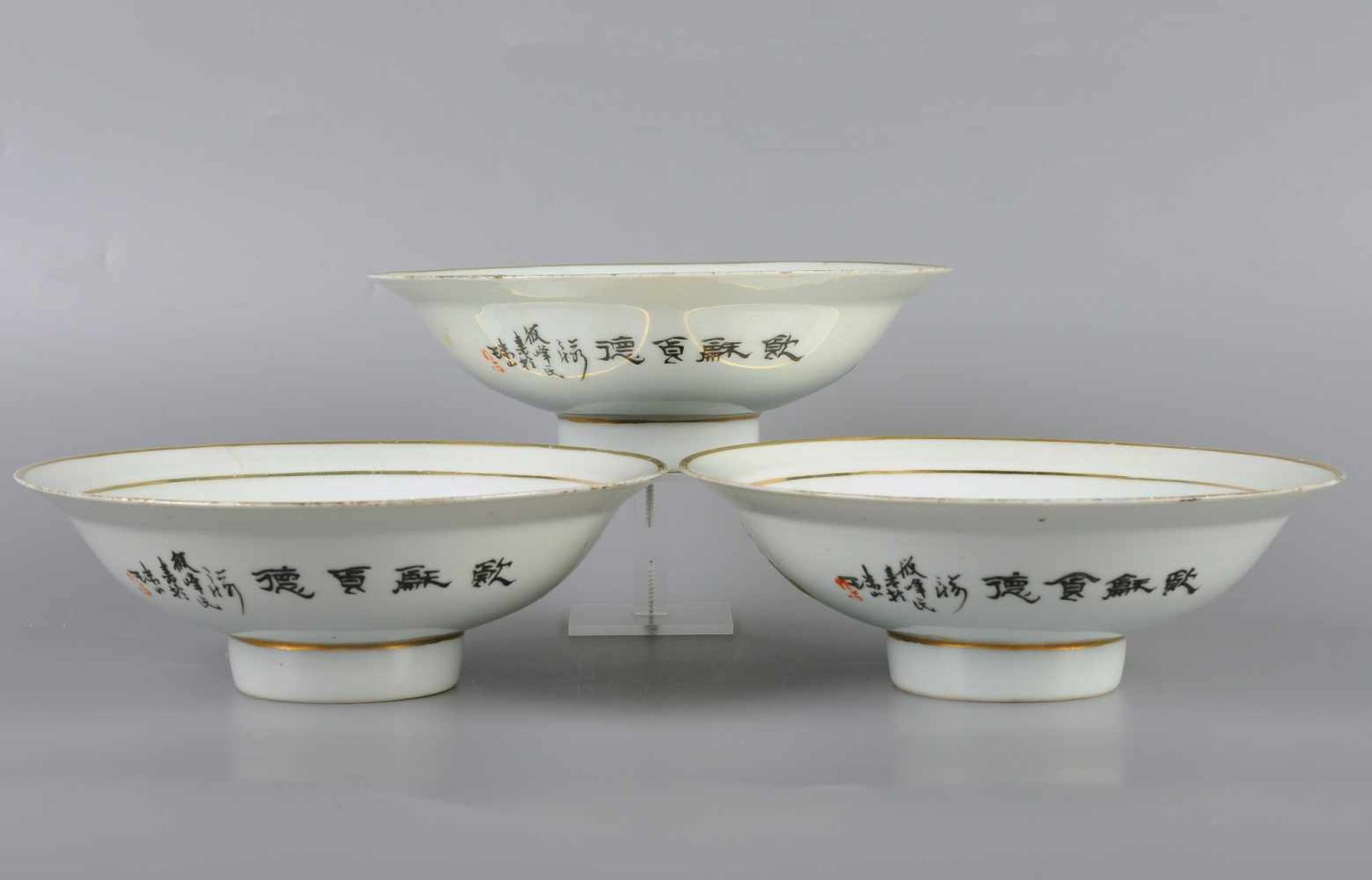 A lot of three polychrome porcelain bowls, decorated with flowers, birds and characters. Marked with - Image 2 of 8