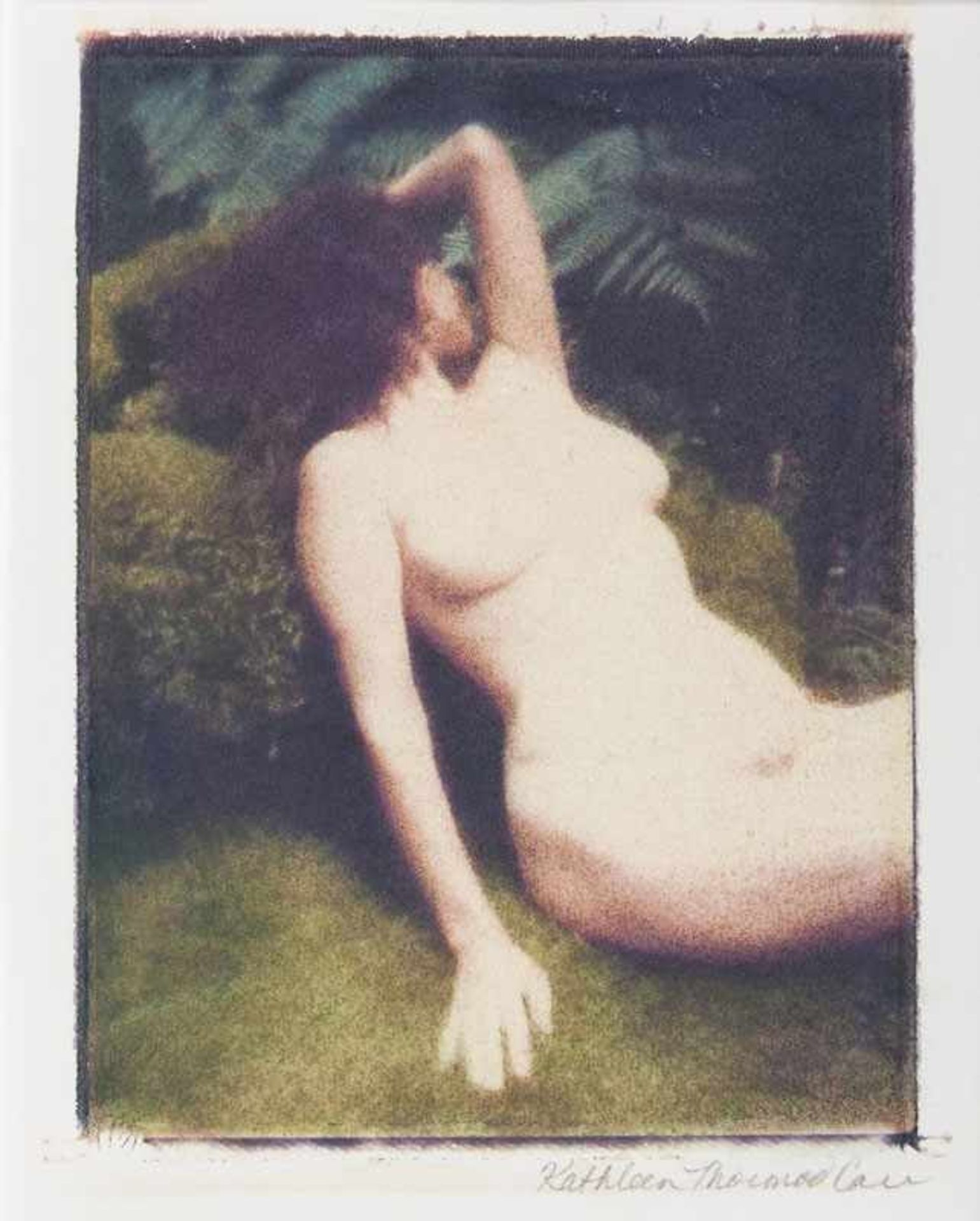 Kathleen Thormod Carr Rain Forest Nude II Polaroid, handkoloriert, 12 x 9,5 cm, auf der Unterlage