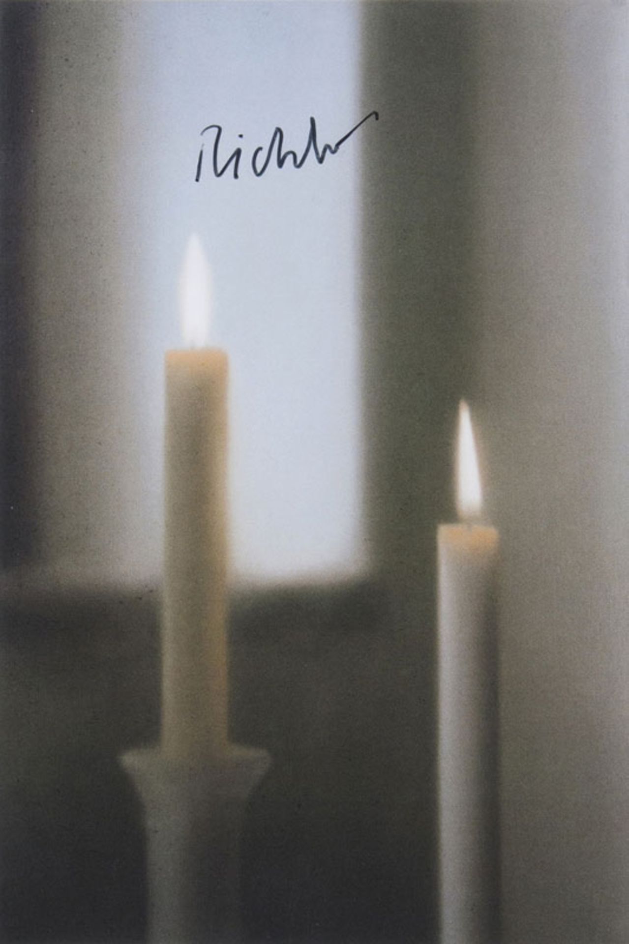 Gerhard Richter (Dresden 1932) Zwei Kerzen Farboffset, 15 x 10,5 cm, o. Mitte handsign. Richter,