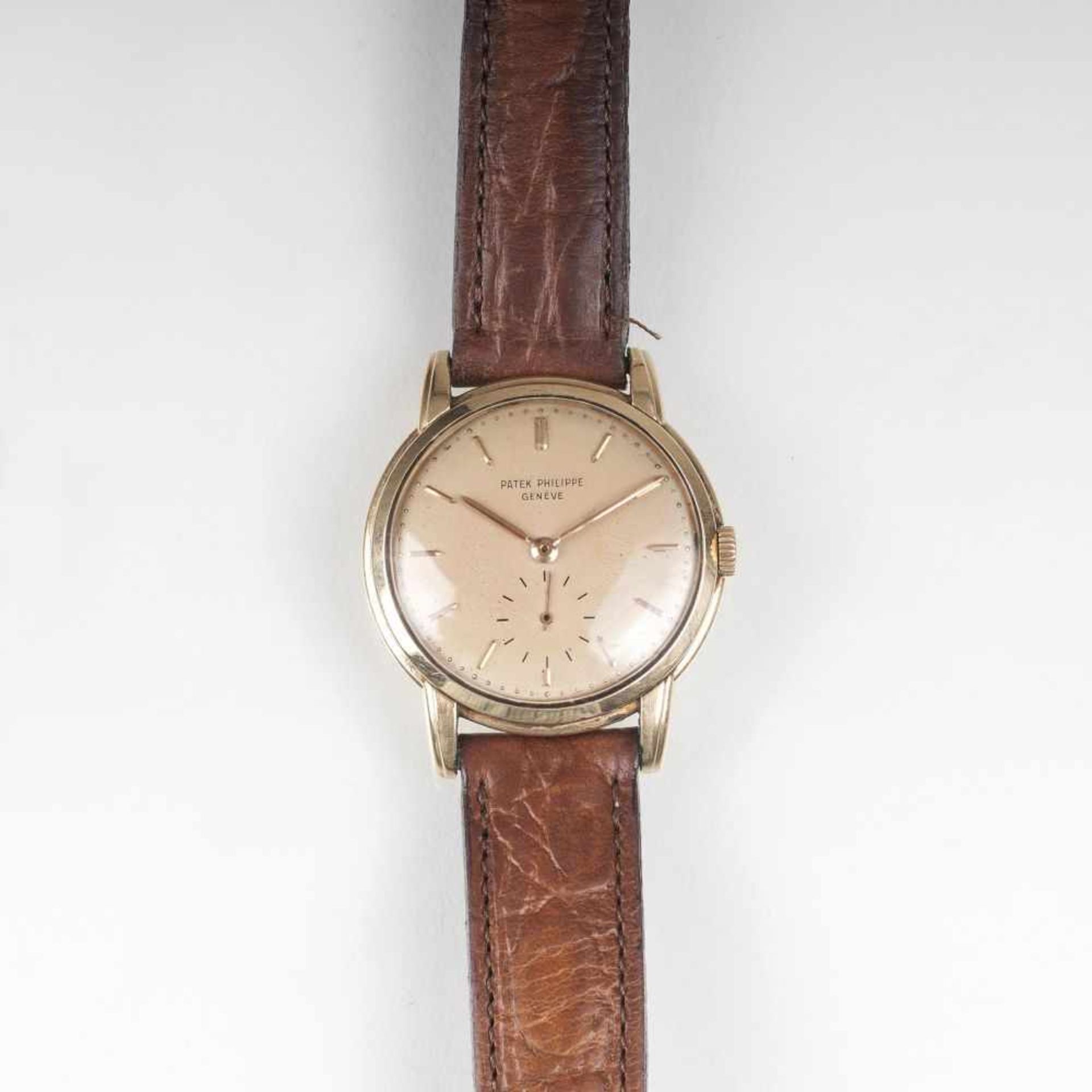 Patek Philippegegr. 1839 in GenfVintage Herren-Armbanduhr 'Calatrava'Mitte 20. Jh. 18 kt. GG.