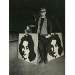 EVELYN HOFER - Andy Warhol with His Paintings of Liz Taylor