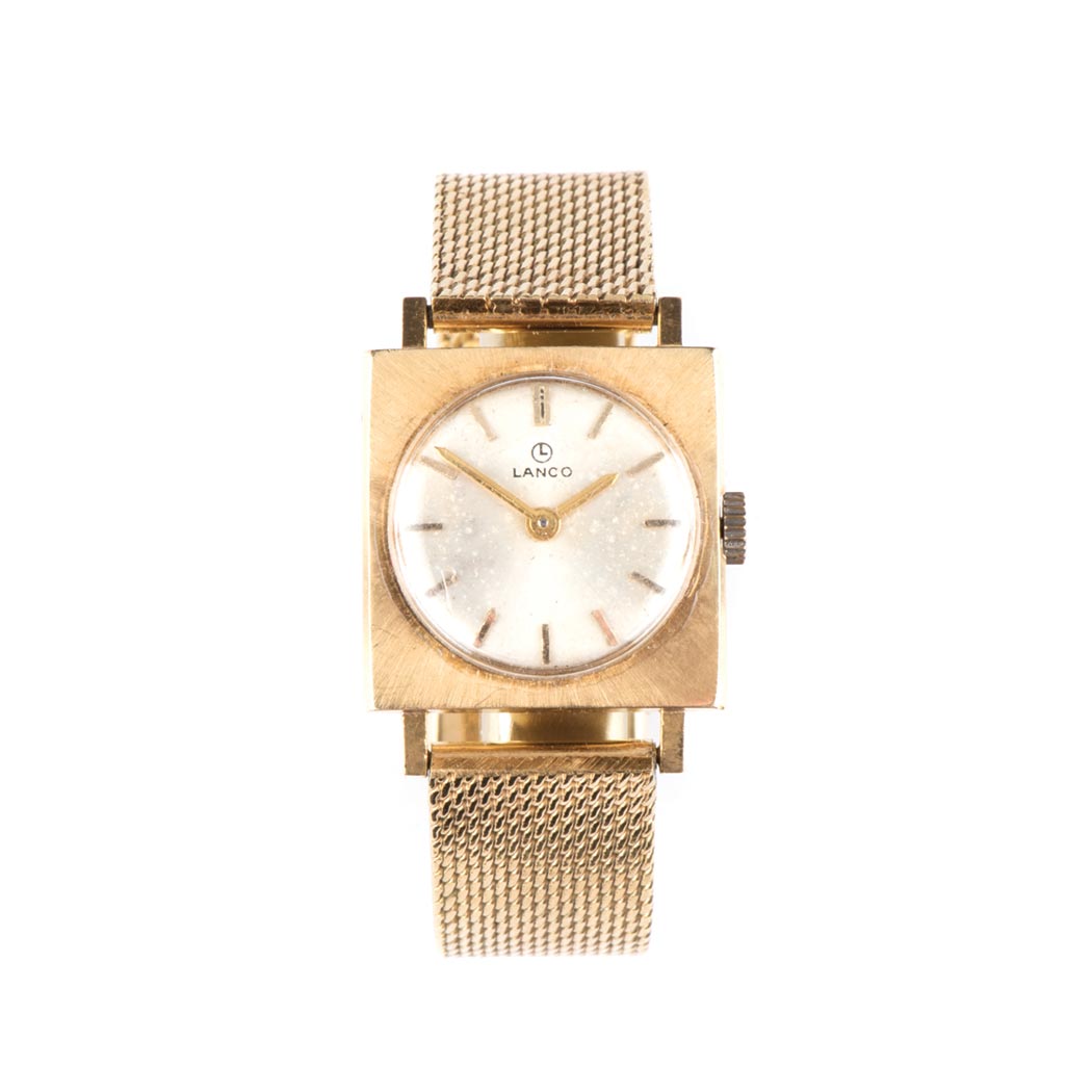 AN 18K YELLOW GOLD LADIES WRISTWATCH, LANCO the circular gold dial with baton hour markers, in a