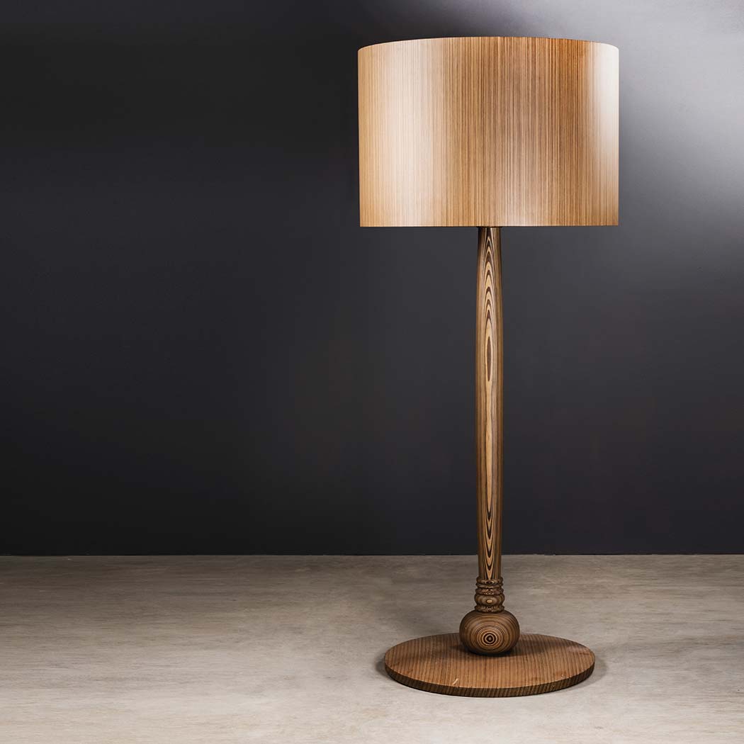 A ZEBRANO TREE FLOOR LAMP MANUFACTURED BY MOOOI manufacturer's stamp 217,5cm high