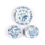 A COLLECTION OF CHINESE BLUE AND WHITE ASSORTED PLATES underglaze, variously decorated, including