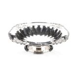 A GEORGE VI SILVER FRUIT BOWL, MAPPIN & WEBB, SHEFFIELD, 1940 shaped square, the outswept rim