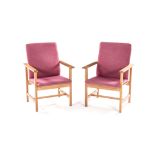 A PAIR OF DANISH OAK CHAIRS DESIGNED BY BORGE MOGENSON, MANUFACTURED BY FREDERICIA STOLEFABRIK,