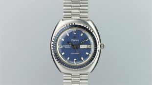 GENTLEMEN'S ZODIAC STAINLESS STEEL WIRSTWATCH, circular blue with multi faceted hour markers with