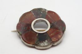 Scottish agate target brooch, red, brown and green agate, silver set, 45mm diameter, metal pin