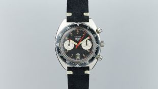 RARE GENTLEMEN'S HEUER AUTAVIA CHRONOGRAPH STAINLESS STEEL WATCH, circular twin register panda