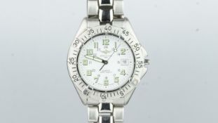 GENTLEMEN'S BREITLING WRISTWATCH REF. A57035, white dial, luminous Arabic numerals, date aperture,