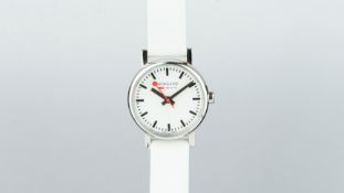 LADIES' MONDAINE WRISTWATCH, white dial, quartz movement.