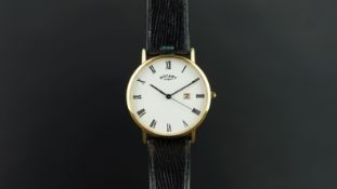 GENTLEMEN'S ROTARY WRISTWATCH W/ BOX, circular white dial with Roman numerals and a date aperture at