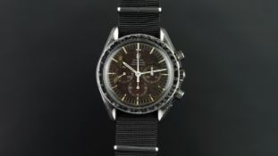 RARE GENTLEMEN'S OMEGA SPEEDMASTER CAL. 321 REF. 105012.66, circular aged triple register dial