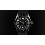 GENTLEMEN'S SEIKO DIVERS WATCH REF. 351331, circular black dial with large white hour markers and