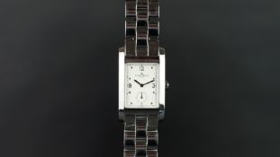 GENTLEMEN'S BAUME AND MERCIER WRISTWATCH, rectangular white dial with a sub dial at 6 and dot hour