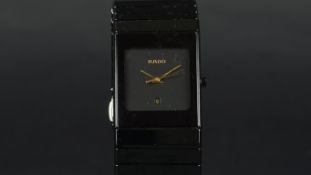 GENTLEMEN'S RADO DIASTAR WRISTWATCH REF 111.0294.3, square 25mm black steel and ceramic dial, quartz