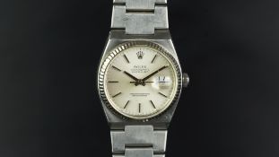 GENTLEMEN'S ROLEX OYSTERQUARTZ DATEJUST WRISTWATCH, circular silver dial with baton hour markers and
