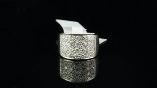 Diamond band ring, four rows of round brilliant cut diamonds, pavÃ© set in white metal stamped 14ct,