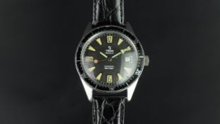 GENTLEMEN'S YEMA DIVERS WATCH, circular black dial with patina luminous arrow hour markers with a
