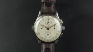 RARE GENTLEMEN'S UNIVERSAL GENEVE AERO COMPAX CHRONOGRAPH WRISTWATCH, circular off white quad