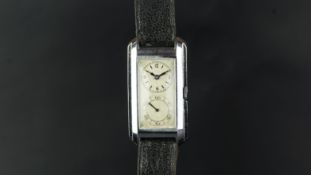 GENTLEMEN'S VERTEX DUO DIAL DOCTOR WATCH 1930S WRISTWATCH, rectangular silver duo dial with Arabic