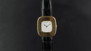 LADIES' PIAGET 18CT GOLD DIAMOND SET WRISTWATCH REF. 99021, rounded square diamond set dial with