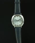 GENTLEMEN'S SEIKO 5 AUTOMATIC WRISTWATCH, circular white dial with baton hour markers and date