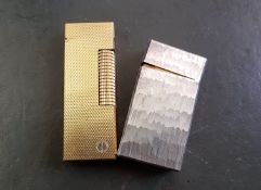 X2 LIGHTERS INCLUDING DUNHILL, one gold plated Dunhill lighter (untested), one Vinci lighter (
