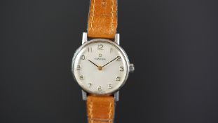 LADIES OMEGA WRISTWATCH, circular off white dial with arabic numerals, 23mm stainless steel case