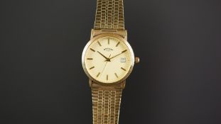 GENTS ROTARY WRISTWATCH, circular gold dial with hour markers and a date aperture, 32mm g/p case