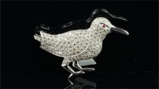 Diamond set bird brooch, set with round brilliant cut diamonds, mounted in 18ct white gold,