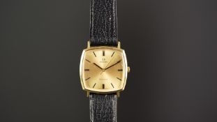 GENTS OMEGA GENEVE WRISTWATCH, rounded square gold dial with gold hour markers, 31mm g/p case,