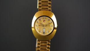 GENTS RADO DIASTAR WRISTWATCH, circular gold diamond dot dial with date aperture, 35mm gold plated