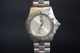 GENTLEMEN'S TAG HEUER PROFESSIONAL WRISTWATCH REF. WK1112, circular silver dial with luminous hour