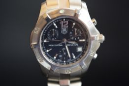 GENTLEMEN'S TAG HEUER PROFESSIONAL CHRONOGRAPH WRISTWATCH REF. CN1110, circular black triple