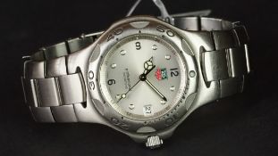 GENTLEMEN'S TAG HEUER PROFESSIONAL WRISTWATCH, 36mm case, round silvered dial with luminous dot hour