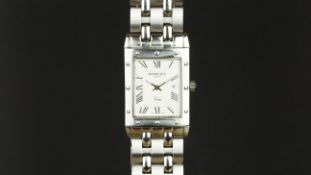GENTLEMEN'S RAYMOND WEIL TANGO WRISTWATCH, rectangular white dial with silver Roman numerals and a