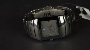 MID SIZE RADO DIASTAR DATE WRISTWATCH, square grey dial with silver hour markers and a date