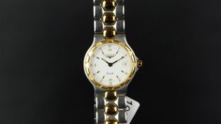 LADIES' LONGINES QUARTZ WRISTWATCH, circular white dial with gold hour markers and a date