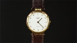 GENTLEMEN'S LONGINES QUARTZ WRISTWATCH, circular white dial with gold hour markers and hands, 31mm