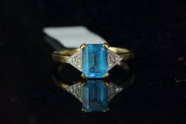 Blue topaz and diamond ring, mounted n 9ct yellow gold, ring size N