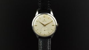 GENTLEMEN'S ZENITH STAR JUMBO VINTAGE WRISTWATCH, circular patina dial with gold hour markers and