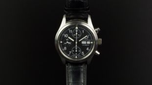 GENTLEMEN'S IWC SCHAFFHAUSEN AUTOMATIC CHRONOGRAPH, circular black dial with triple register