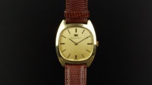 GENTLEMEN'S IWC SCHAFFHAUSEN 18ct GOLD WRISTWATCH, rounded square gold brushed dial with gold hour