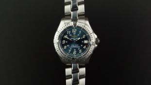 GENTLEMEN'S BREITLING COLT OCEAN WRISTWATCH W/ BOX & PAPERS REF. A64350, circular two tone blue dial