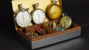 MIXED LOT OF FOUR POCKET WATCHES PLUS MISCELLANEOUS COSTUME JEWELLERY, 1x military stopwatch in