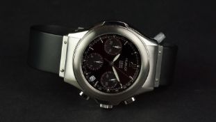 GENTLEMEN'S HUBLOT MDM GENEVE CHRONOGRAPH WRISTWATCH REF. 1810.1, circular maroon sunburst triple